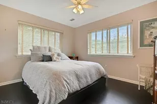 211 Yorktowne Ct, Washington Township, NJ 07676 - Photo 13