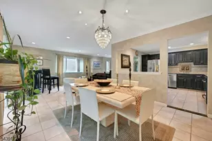 211 Yorktowne Ct, Washington Township, NJ 07676 - Photo 9