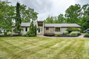 1 Hendrick Rd, Readington, NJ 08822 - Photo 1