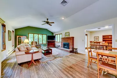 1 Hendrick Rd, Readington, NJ 08822 - Photo 7