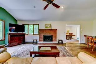 1 Hendrick Rd, Readington, NJ 08822 - Photo 9