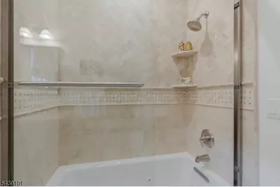 10 Schmidt Cir, Watchung, NJ 07069 - Photo 15