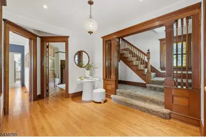 610 Springfield Ave, Summit, NJ 07901 - Photo 5