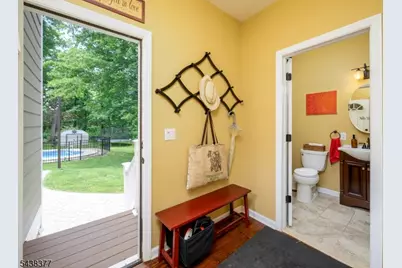 86 Highland Ave, Bridgewater, NJ 08807 - Photo 17