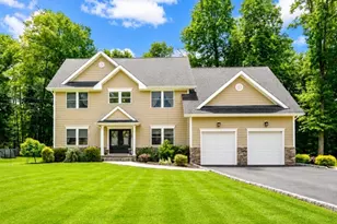 86 Highland Ave, Bridgewater, NJ 08807 - Photo 1