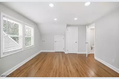 48 W Cedar St, Livingston, NJ 07039 - Photo 15