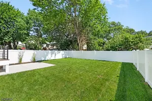 132 Warren St, Clifton, NJ 07013 - Photo 25