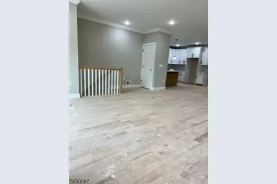 670 Summer St, Elizabeth, NJ 07202 - Photo 5