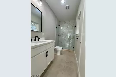 670 Summer St, Elizabeth, NJ 07202 - Photo 11