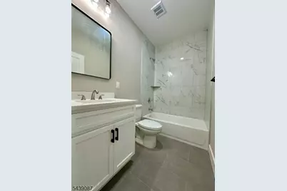 670 Summer St, Elizabeth, NJ 07202 - Photo 9