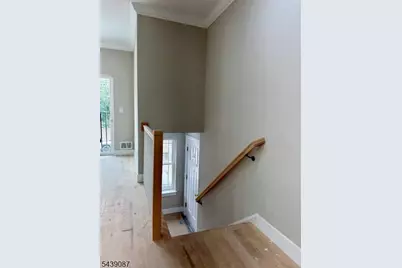 670 Summer St, Elizabeth, NJ 07202 - Photo 7
