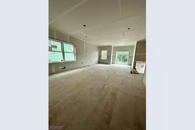 670 Summer St, Elizabeth, NJ 07202 - Photo 3