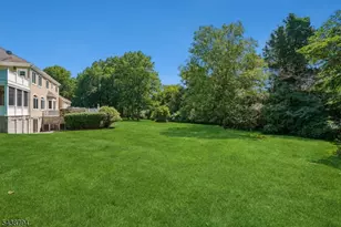 30 Dogwood Dr, Readington Twp., NJ 08889 - Photo 45
