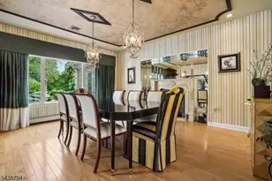 30 Dogwood Dr, Readington Twp., NJ 08889 - Photo 11