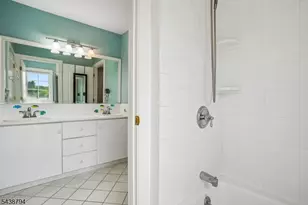 30 Dogwood Dr, Readington Twp., NJ 08889 - Photo 31