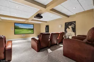 30 Dogwood Dr, Readington Twp., NJ 08889 - Photo 33