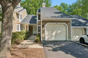 48 Eton Ct, Bedminster Township, NJ 07921 - Photo 1