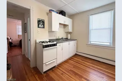 41 Kings Road #6, Madison, NJ 07940 - Photo 3