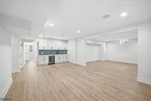 20 Hampton Terrace, Livingston, NJ 07039 - Photo 45