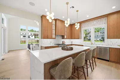 20 Hampton Ter, Livingston, NJ 07039 - Photo 11