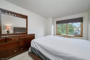 675 Raritan Rd, Clark Township, NJ 07066 - Photo 21