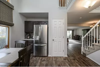 675 Raritan Rd #24, Clark Township, NJ 07066 - Photo 7