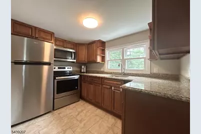 123 Copper Hill Rd #A, Raritan Township, NJ 08551 - Photo 7