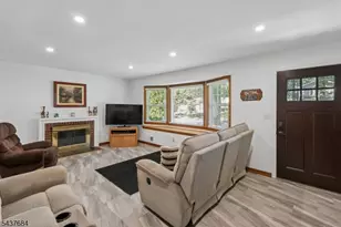 17 Orange Pl, Wayne, NJ 07470 - Photo 5
