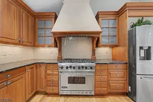 1127 Dark Moon Rd, Frelinghuysen Township, NJ 07860 - Photo 17