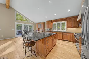 1127 Dark Moon Rd, Frelinghuysen Township, NJ 07860 - Photo 15