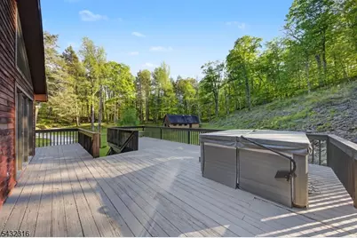 1127 Dark Moon Rd, Frelinghuysen Township, NJ 07860 - Photo 39