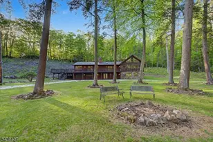 1127 Dark Moon Rd, Frelinghuysen Township, NJ 07860 - Photo 7