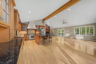1127 Dark Moon Rd, Frelinghuysen Township, NJ 07860 - Photo 15