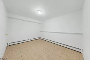 1127 Dark Moon Rd, Frelinghuysen Township, NJ 07860 - Photo 37