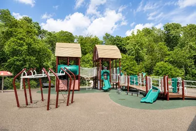 108 Aspen Dr, Cedar Grove Twp., NJ 07009 - Photo 25