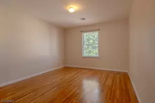 28 Triton Terrace, Newark, NJ 07104 - Photo 9