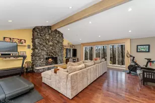828 Star View Way, Bridgewater, NJ 08807 - Photo 7