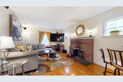178 N Livingston Ave, Livingston, NJ 07039 - Photo 1