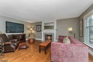 6 Bluebird Ct, Raritan Township, NJ 08822 - Photo 15