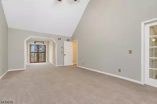 6 Bluebird Ct, Raritan Township, NJ 08822 - Photo 21