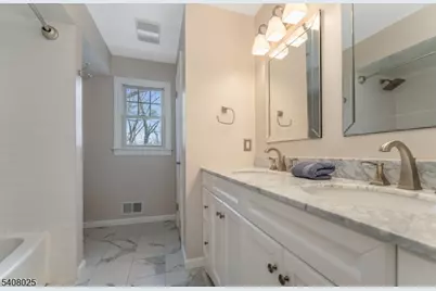 6 Bluebird Ct, Raritan Township, NJ 08822 - Photo 27