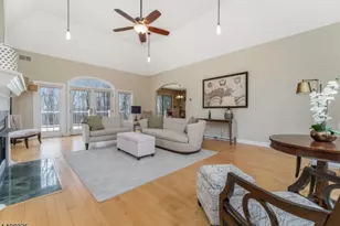 6 Bluebird Ct, Raritan Township, NJ 08822 - Photo 13