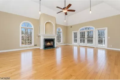 6 Bluebird Ct, Raritan Township, NJ 08822 - Photo 15