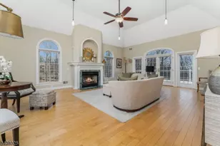 6 Bluebird Ct, Raritan Township, NJ 08822 - Photo 11