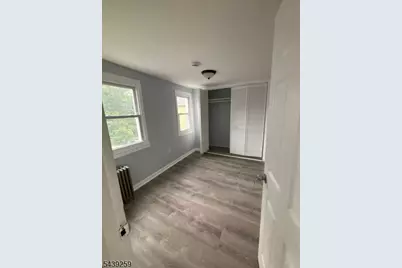 64 S Jefferson St, Orange, NJ 07050 - Photo 5