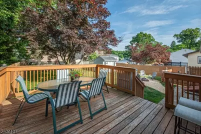 123 Idalroy Trl, Hopatcong, NJ 07843 - Photo 19