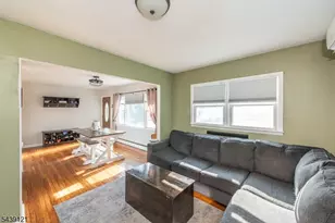 123 Idalroy Trail, Hopatcong, NJ 07843 - Photo 5