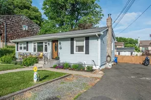 123 Idalroy Trail, Hopatcong, NJ 07843 - Photo 3