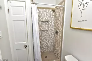295 Bloomfield Ave, Montclair, NJ 07042 - Photo 15