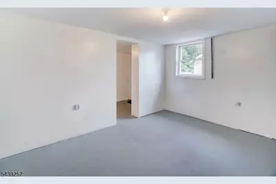 8 Pine St, West Orange Township, NJ 07052 - Photo 17